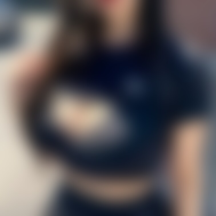 ストーリーで巨乳えっちな女の子
