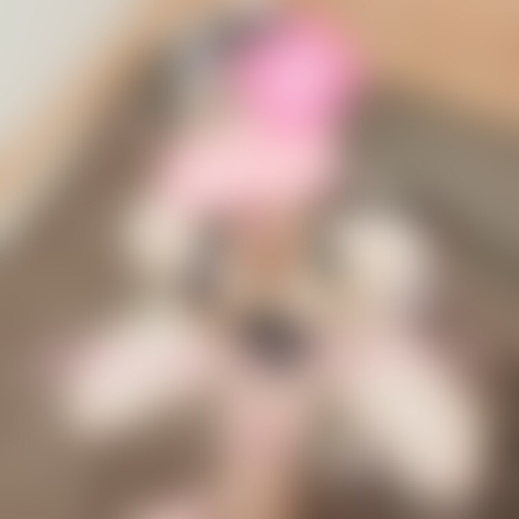 コスプレでちんぽをねだる、るーちゃん︎︎︎☺︎

肌露出が良い感じで、フェラさせがいがありました😊
丁寧に舐めてく