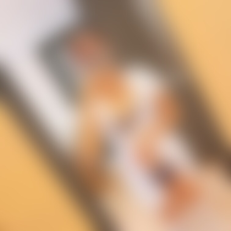 『エッチな姿を送りつけてくれる変態ナース』の写真詰め合わせです🤍

エッチな事されたいなら何でも言って下さいね？
