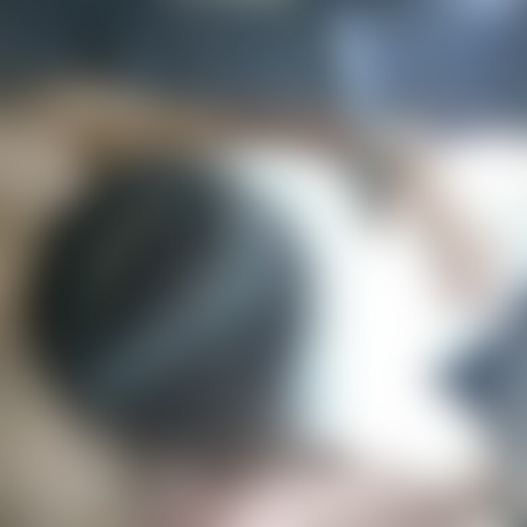 新シリーズ始まります。
他人棒とカーセックスの様子をご覧下さい。

動画も出してますが写真だとまた一味違いますので