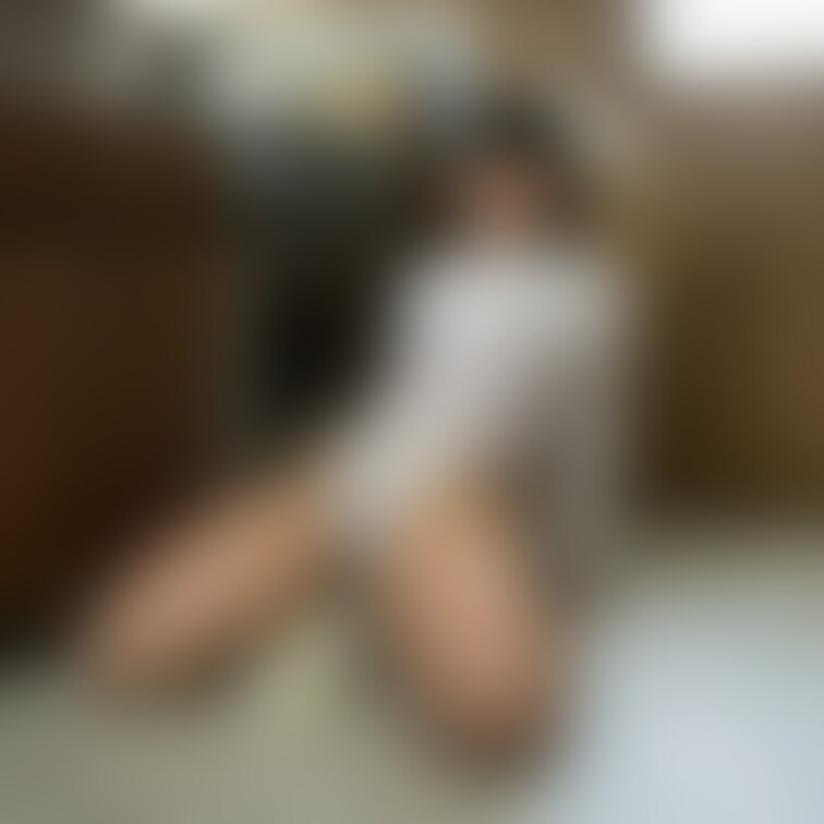 半透明 白 競泳水着
なんてすけべな衣装を持っているんだ…
ナツキさん…
股間はあまり透けていなくて残念!