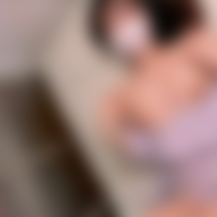 皆は右乳首と、左乳首はどっちが敏感ですか？✨