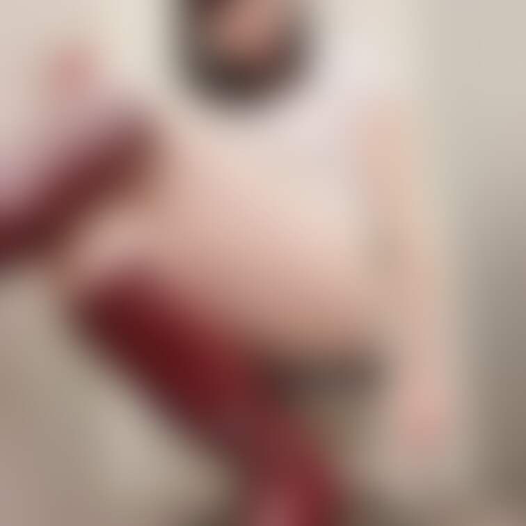 「パンツを脱いで…アソコを弄り感じて、シコシコして太ももに射精され…」

パンツを脱いで…


#美乳 #爆乳