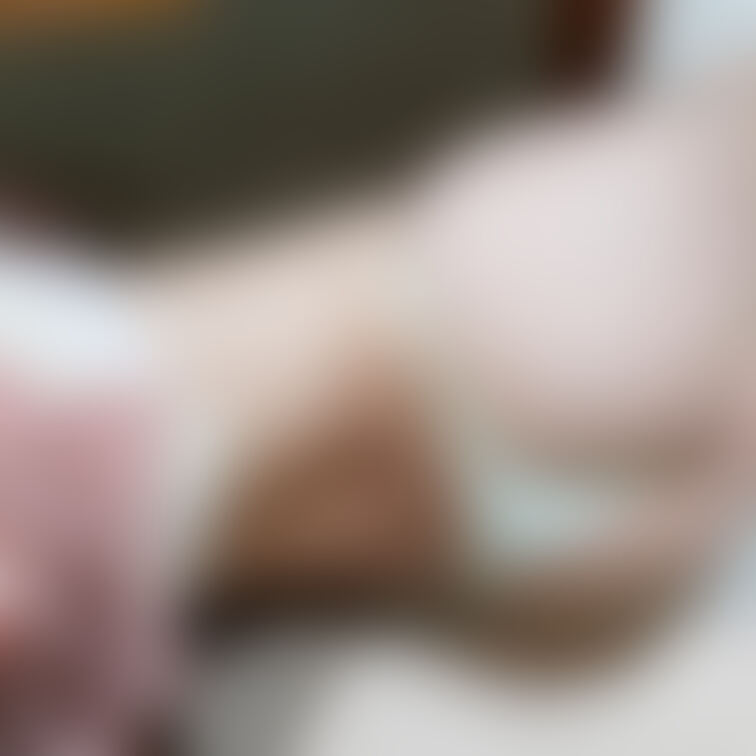 昨日お○○○飲んでからのほろ○○○い自撮りです🤭何枚目が好き？🥹