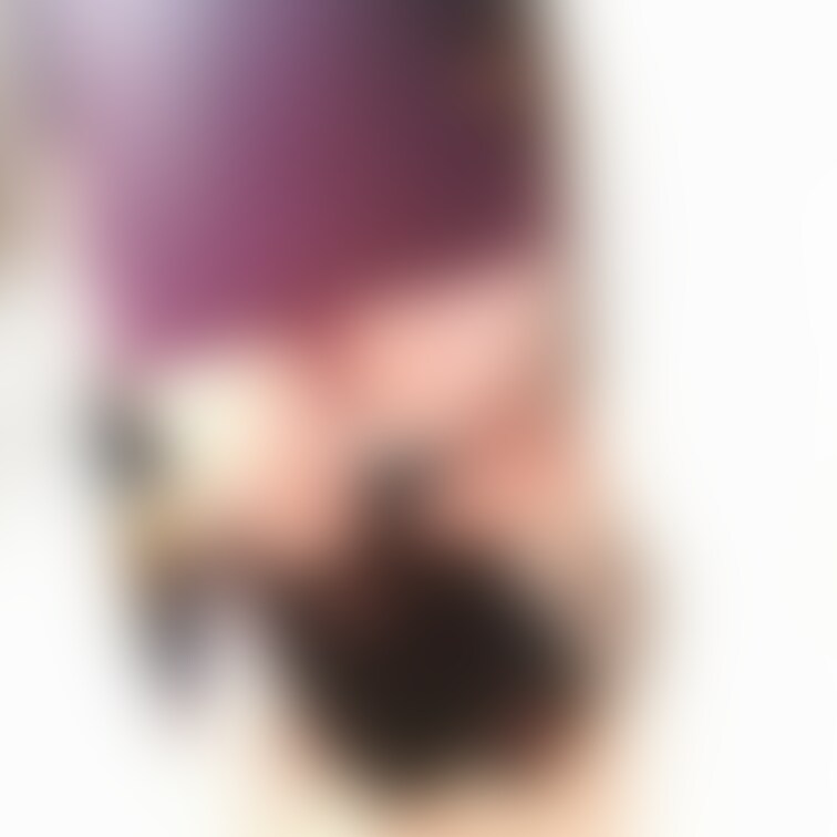 朝、妻の身支度をパシャ📷️
毎日職場にTバック掃いてく妻です