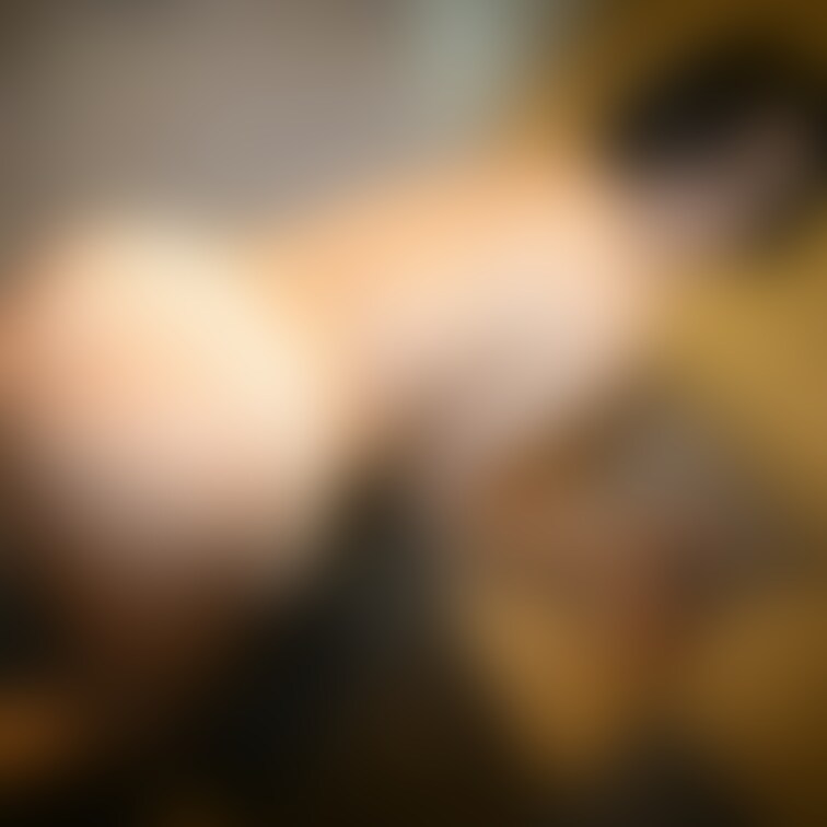 峯の体さわりますか？