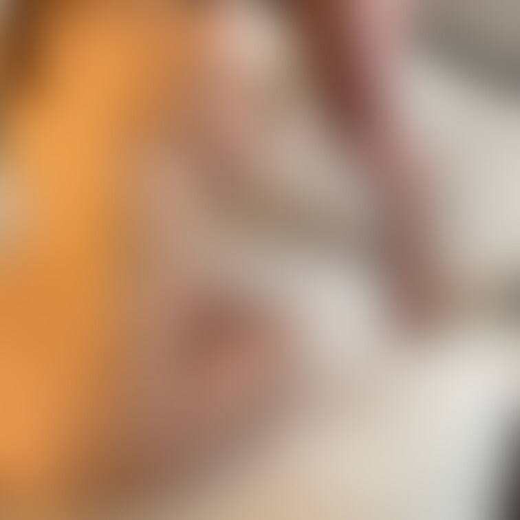 そんなの見せつけられるとすぐにしゃぶってしまいます。。。

ーーーーーーーーーーーーーーーーーーーーーー

コメ