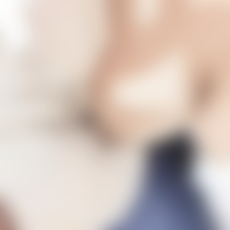 【¥200】
片方だけ乳首出てます