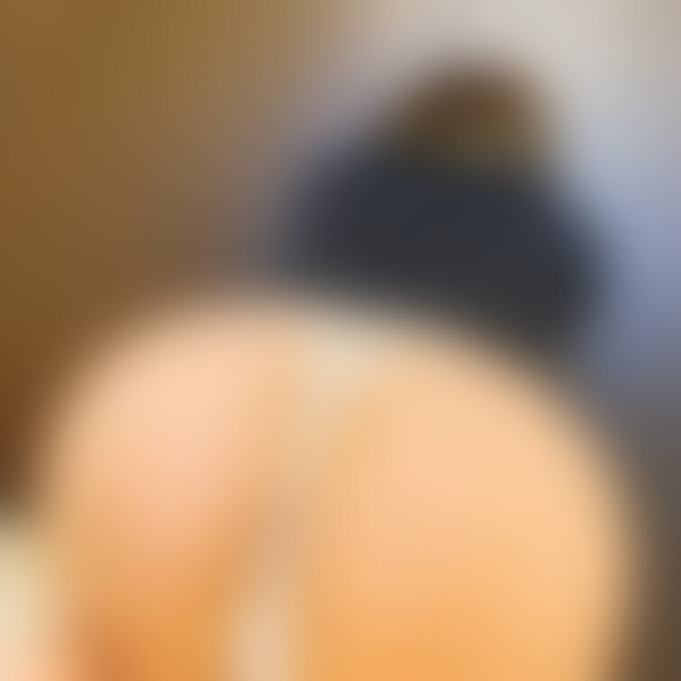 おはようございます♡

日曜日の朝尻🍑🍑
平日の疲れが溜まっていたのか昨晩はとっても早く寝てしまいました😅笑
