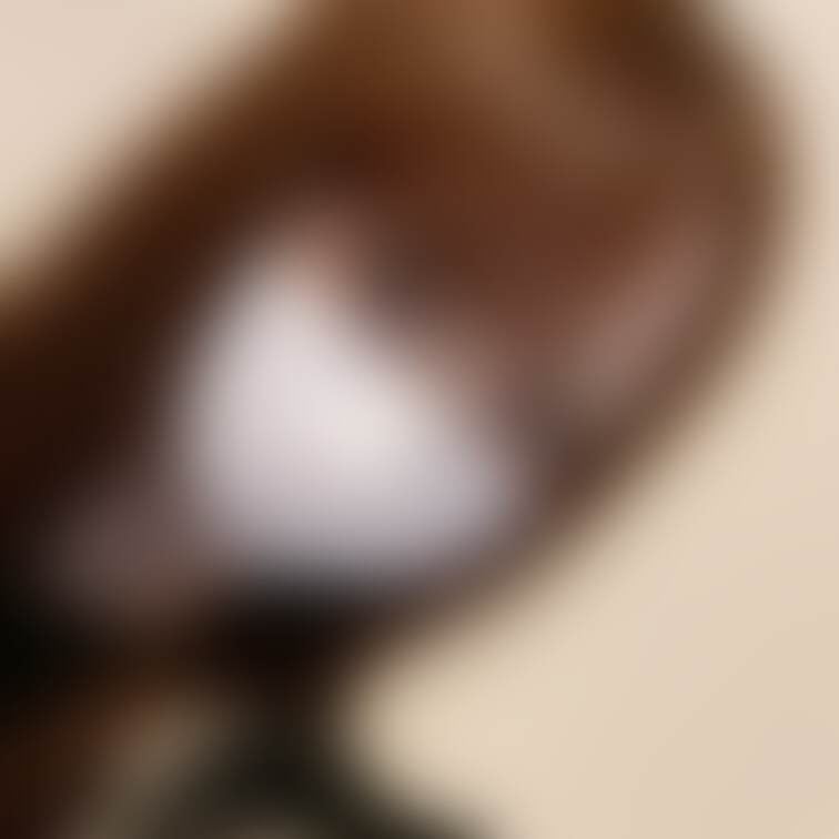 Name: LISA②
Foot size: 23cm