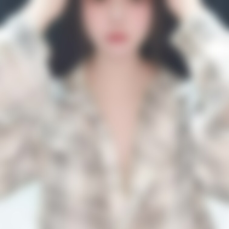 生理中で運動動画が撮れなかったので、TikTokには載せられない超adult版動画を載せます♡

いいねもぜひお願い