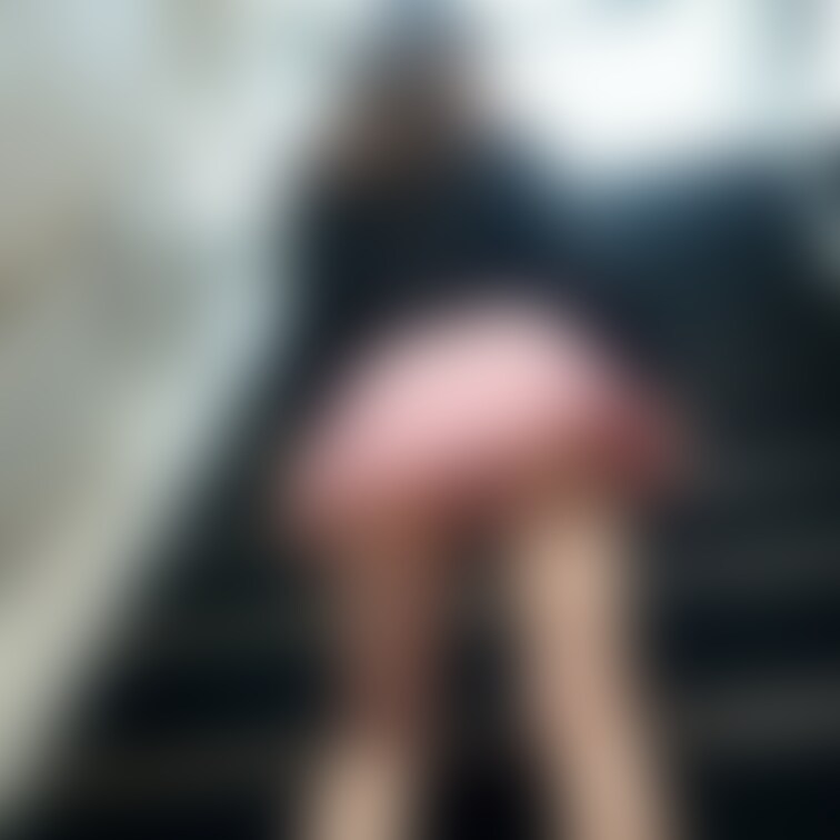 ローアングル撮影会。
かわいいと思ったらいいね、フォローお願いします！
