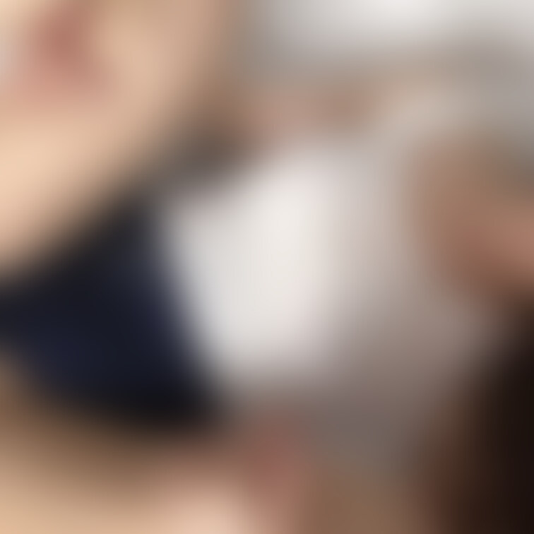 人妻になっちゃったけど…
抱いてくれるでしょ？💕