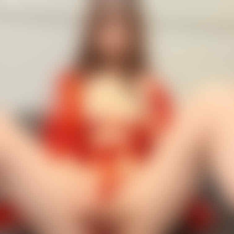 Xの続きです❤️花魁コスプレでこれからおじさん達のおちんぽをご奉仕おもてなしします😖好き放題に使って下さい😖❤️

