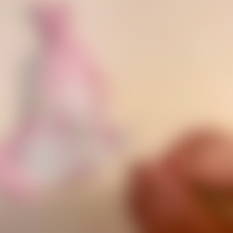 おはまな❤︎
日曜だし今日はノーパンで遊びに行こうかなwww