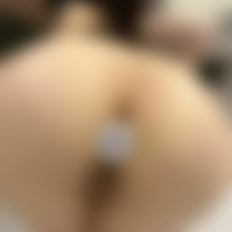 アナルプラグ挿したまま知らないおじさんの性欲処理😖お義○○○さんに貸し出されてます。。

💋直接連絡先を交換して私を