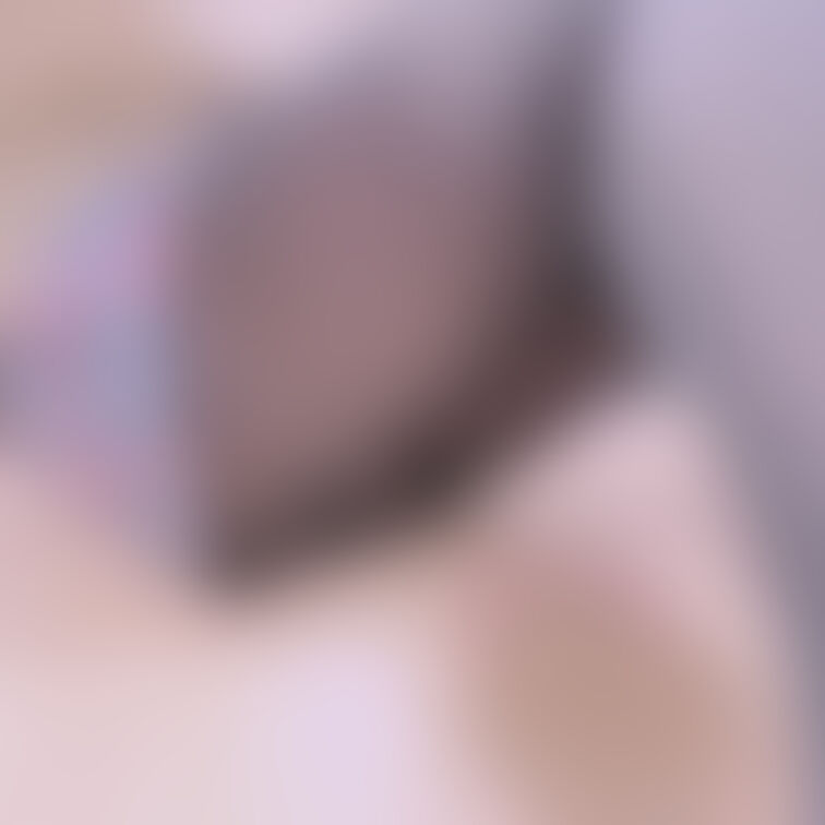 愛用しすぎて毛玉だらけ😵‍💫
タイツはすぐ毛玉になるから買い替え頻度が多いんです、、
これはフォロワーさんがお迎えし