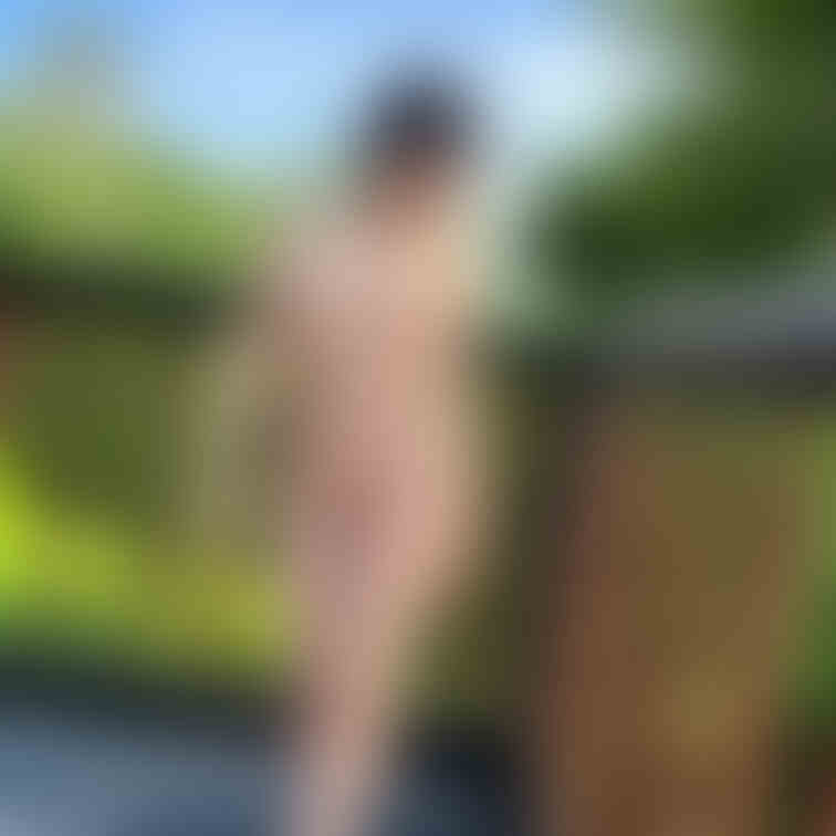 なんだか足短く見える写真😟

ここの温泉のヌードお写真は、
これで最後です✨

1ヶ月でいいから
こんな素敵