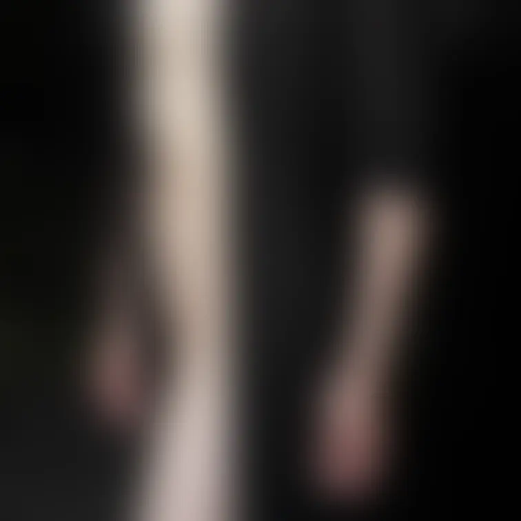 痴女の掟は秒で全裸になれることではないでしょうか🌹
それを見抜けたらきっと貴方にも彷徨う痴女がみつけられるかもしれませ