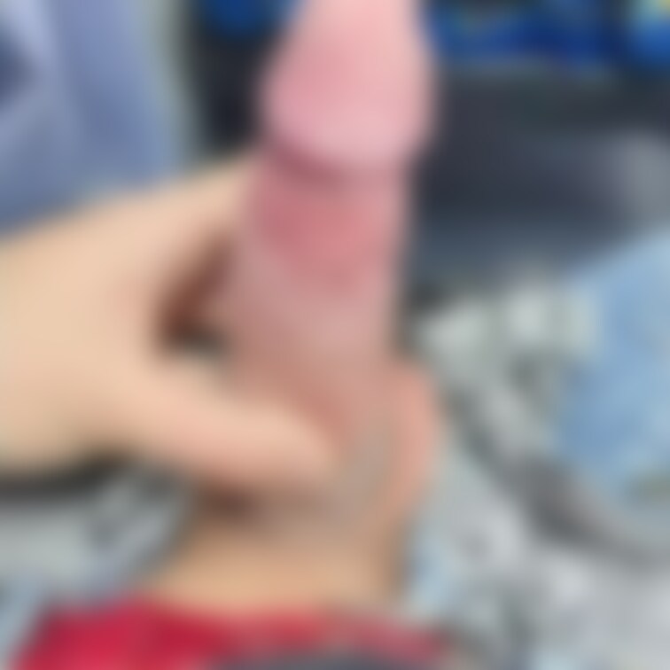 無料登録の🆓AKIRAも大好評です❣️