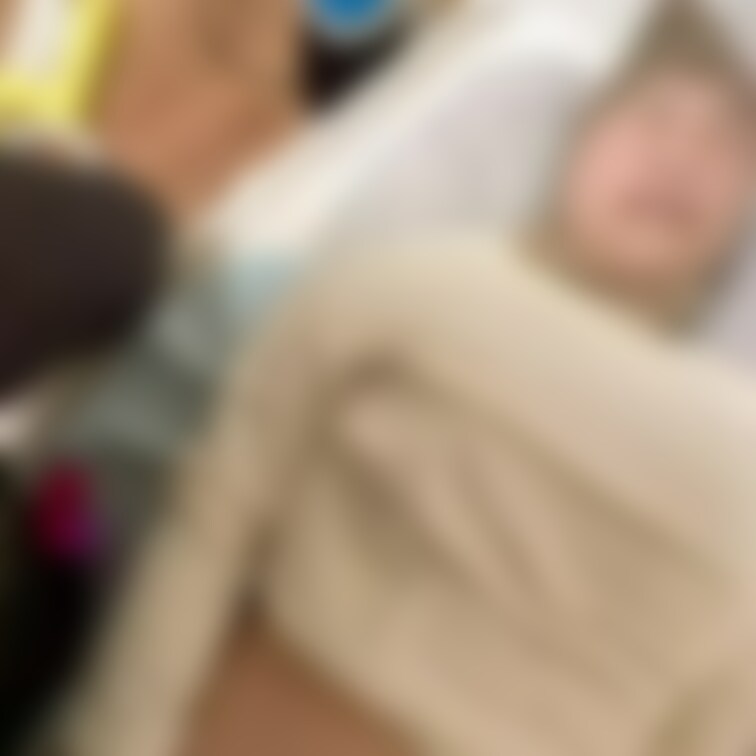 こんな便女だれも使いたくないですよね？

パンスト被って、こんな醜態晒しながら
○○○されるころん。

ここま