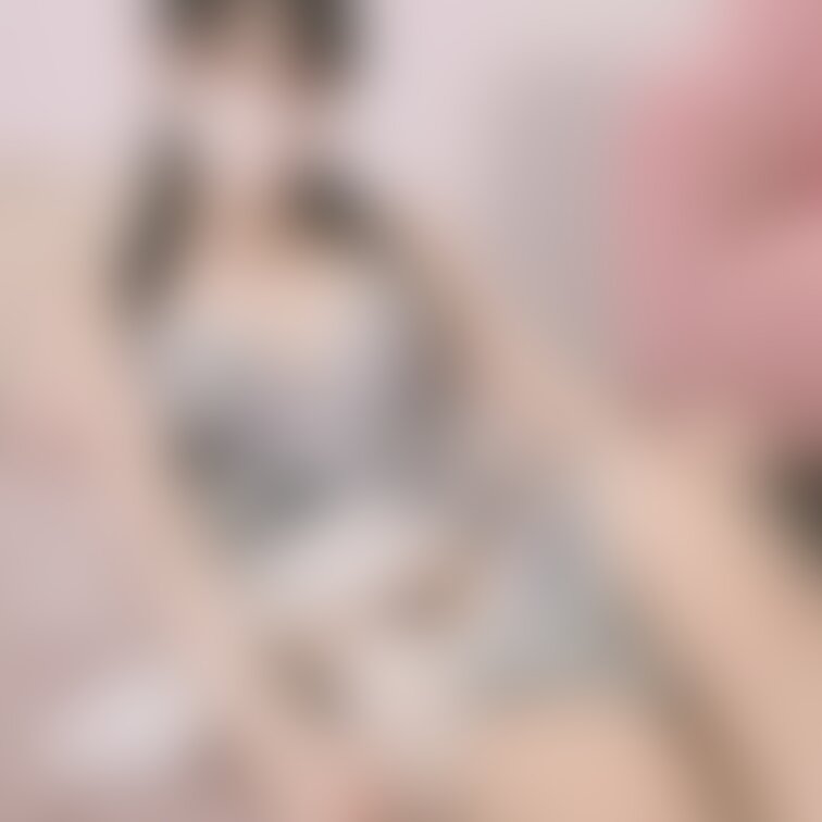 ぬぎぬぎ…