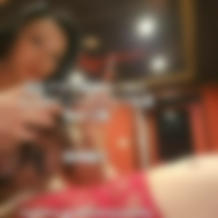 淫乱アナル娼婦なつみに超強力なピンポイントバイブで乳首責めでの躾。こうして後戻りできない身体に変えられていくのよ。