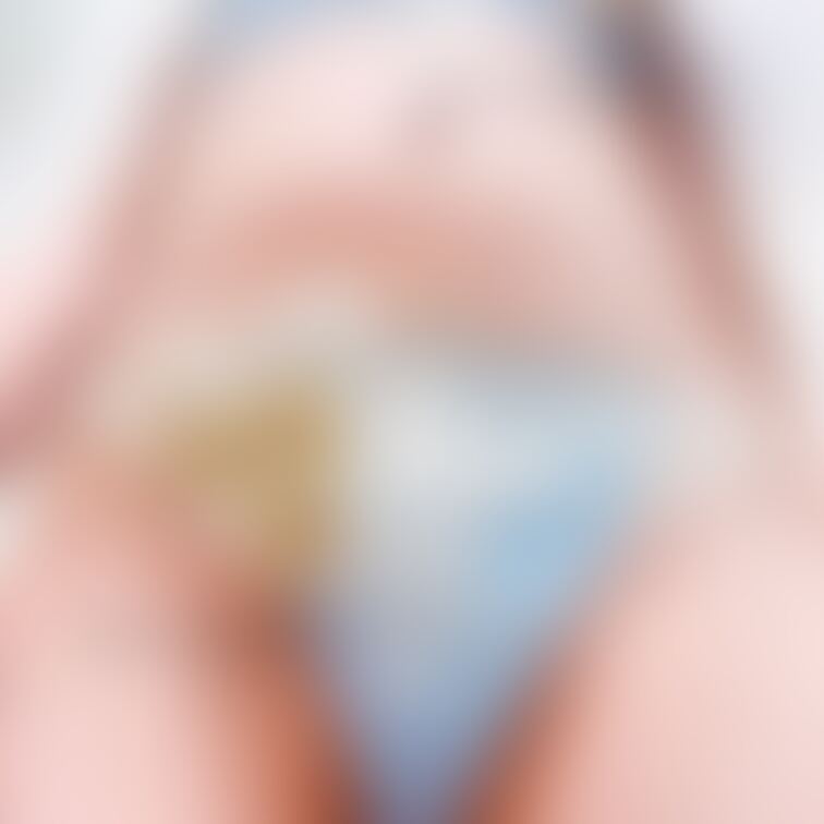 安定の寸胴🤗

おはよう💞
お休み、お休み〜😍
でもにゃんこにいつも通り起こされる😇
長女が来るのかな…
そ