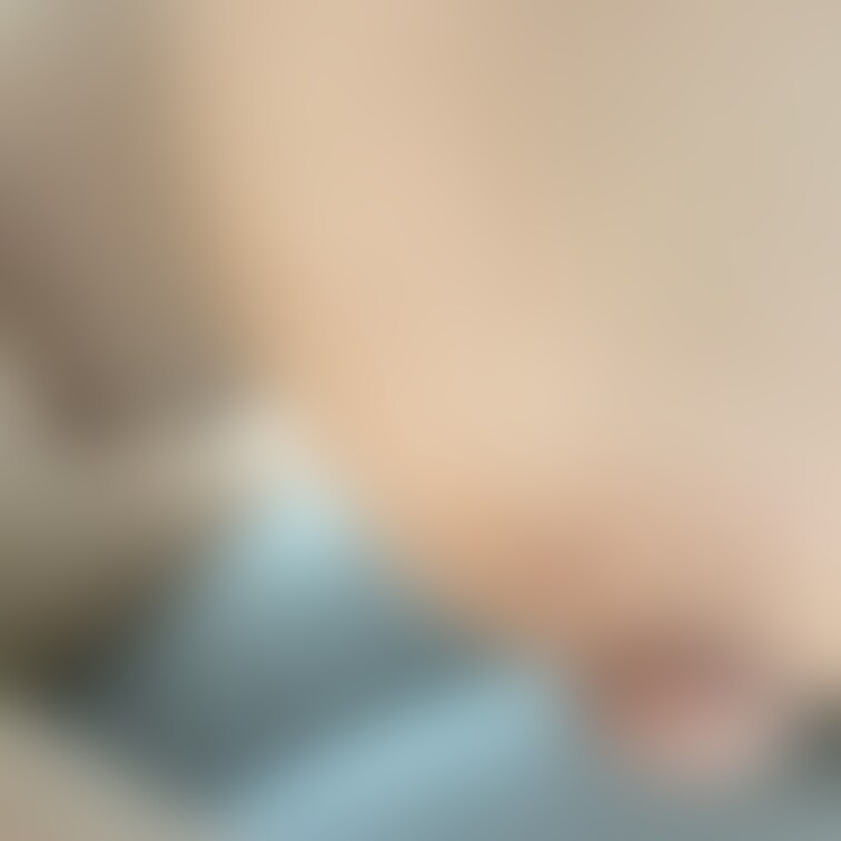嫁ちゃんのぷっくりエッチな乳首です😍