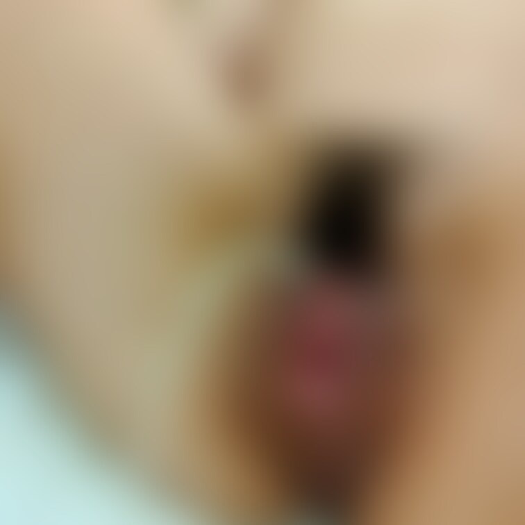 新しいおもちゃで気持ち過ぎて
お潮ブシャーと吹いてます✨
動画も投稿しておりますので
ご堪能ください。
