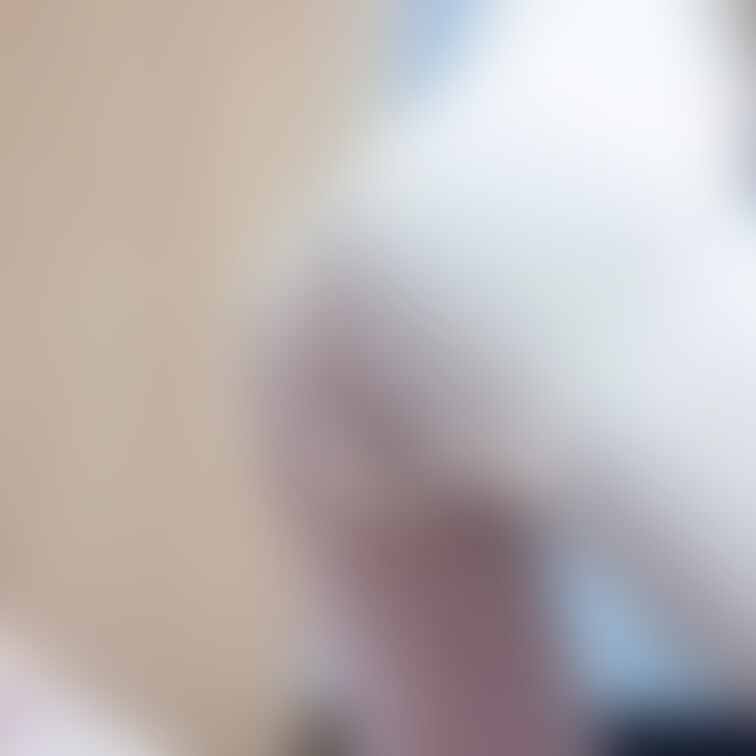 動画撮ろ〜ってしてた時の一枚です🧸📸
背中の方は1人で撮るの難しいからあんまり枚数が無い…💭

明日は有料プランの