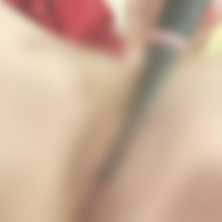 フォロワーさんから頂いたおもちゃで
⚠️おもちゃの音が大きいです