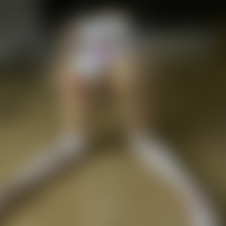 自分でパンツずらしました.....
発情したメスネコざこまんこにおちんぽ様恵んで下さい.....

🔰私と直接連絡