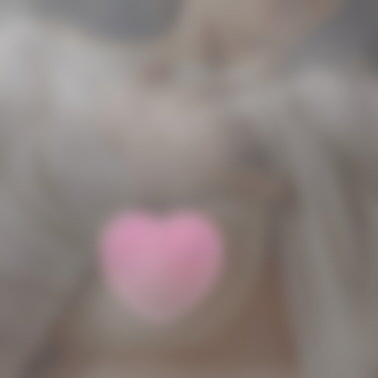 薄手ニットの上からおっぱいさわさわ♡
からのぽ○○○ん。

1分19秒です😊

○○○の有料プランにアップ済み