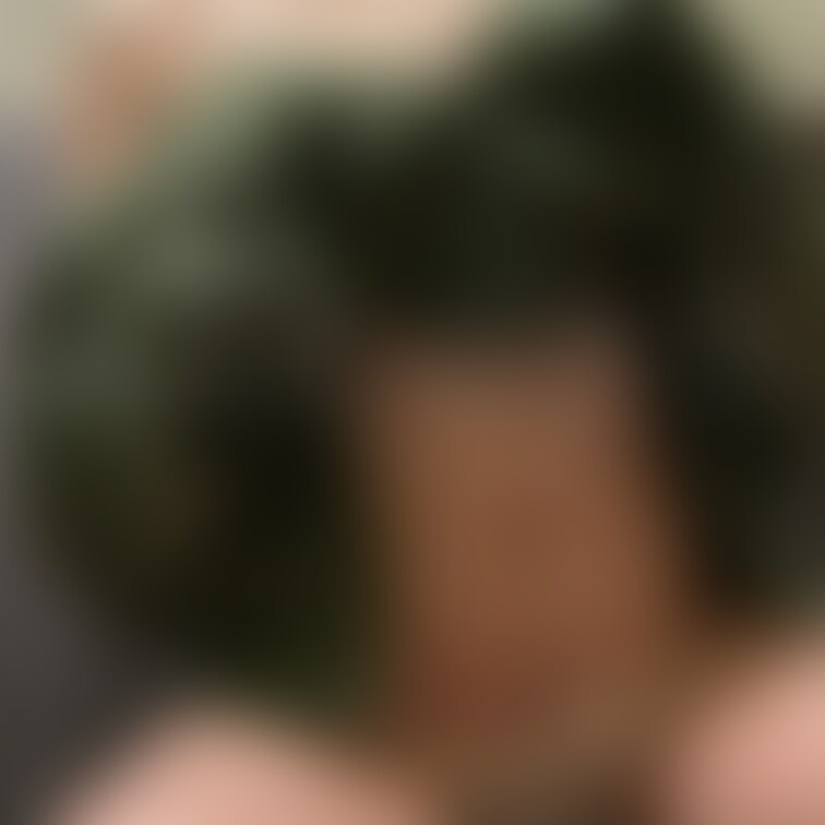 Twitterにのせてないやつね
ぺたんこ座りってあざとく見えるね🤔
お腹が油断してる感じする