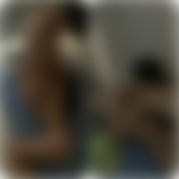 単独さん寝取らせにて嫁が一生懸命フェラしてるところです。。笑
ほんとこの姿に愛おしさを感じますね。。