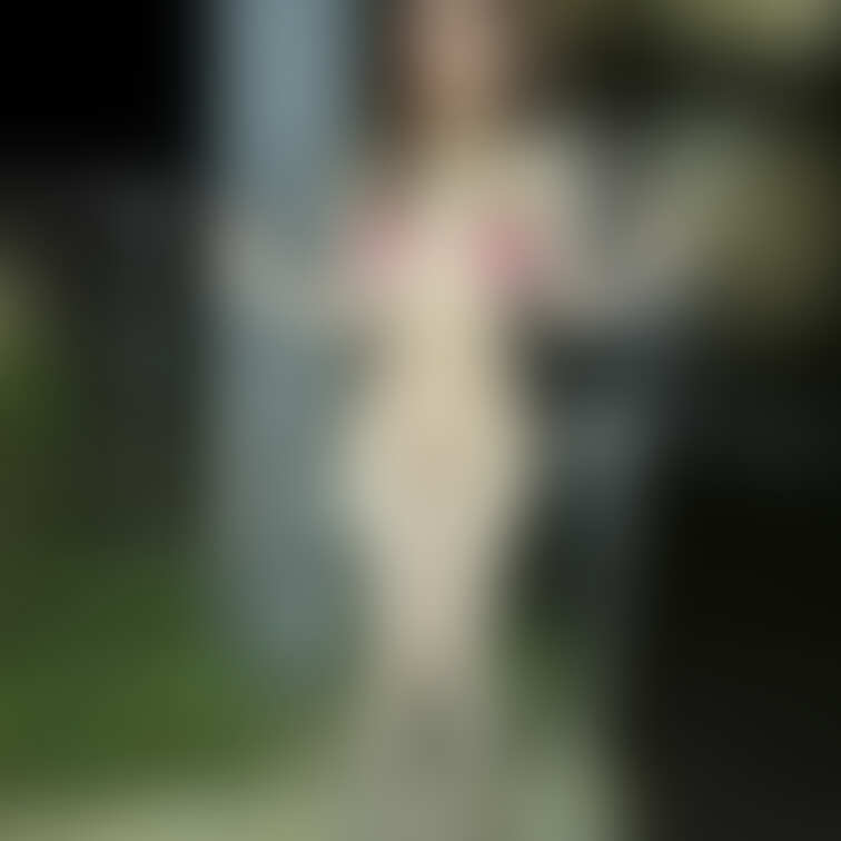 お義○○○さんの指示でフォロワーさんへ貸出肉便器しました😖公園でお散歩しながらたくさん触られてむらむらしちゃう。。😖❤️