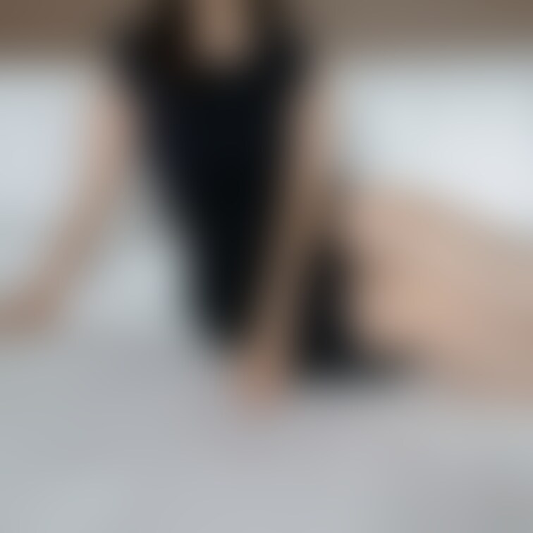皆さん、こんにちは✨
ヘッダーの写真変えたんですが、その時に撮った写真です。
パンチラ写真お好きですか?🍒😘✨
