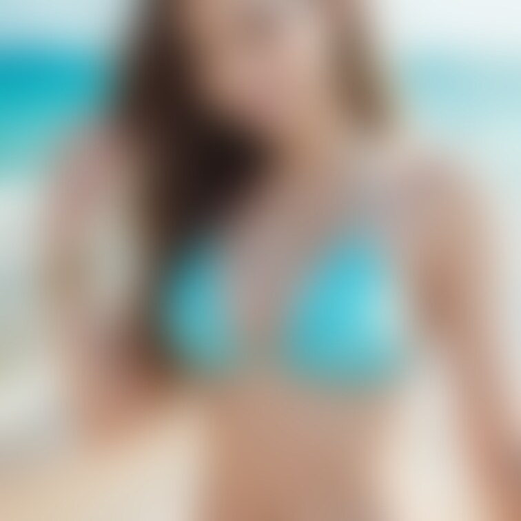 右上の「♡」を押してね!
ギャルの水着👙