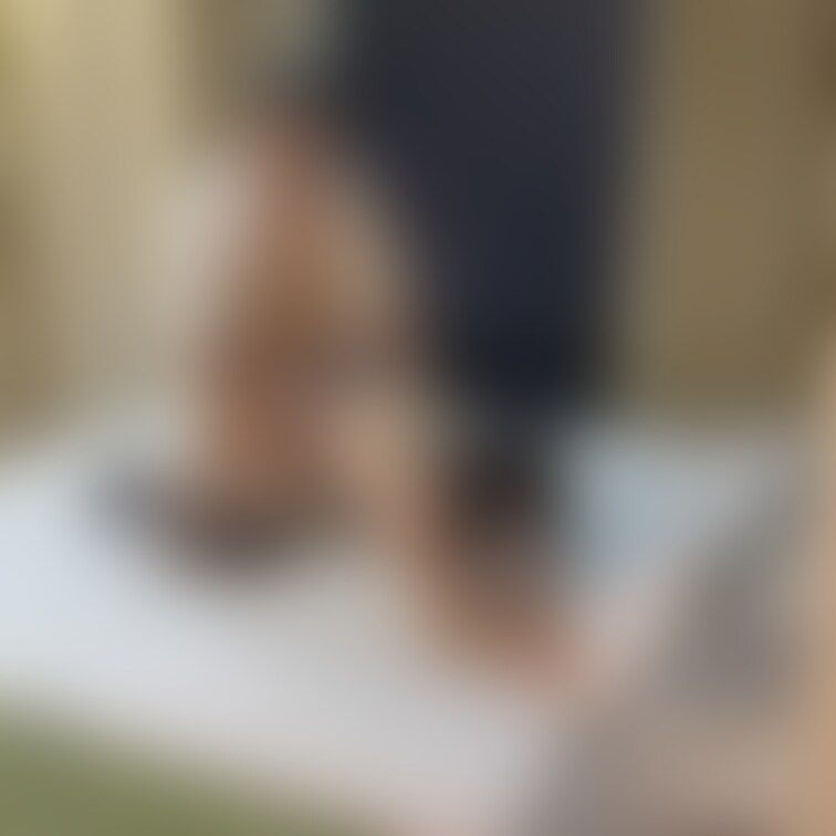 悪友と妻のホテルデートで妻が2ヶ月くらいHしてなかったので悪友に寝ててと言い全身リップしたり…