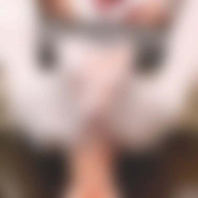 VOL.2白タイツを履いてディルドを足コキ👣タイツに穴を開けてディルドをタイツの中に挿入してシコシコ👣片足は爪先からタイ
