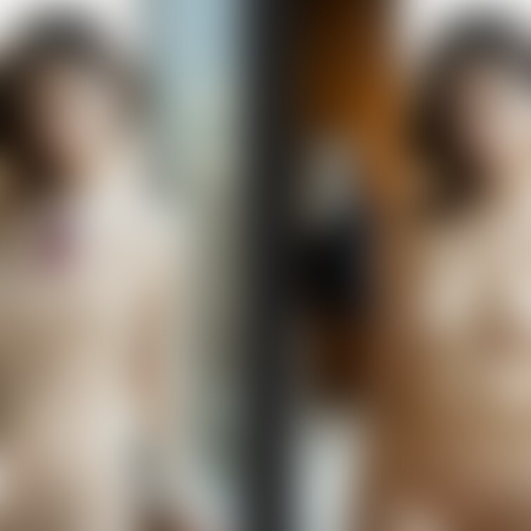 着衣と脱衣を並べた画像です。画像№346