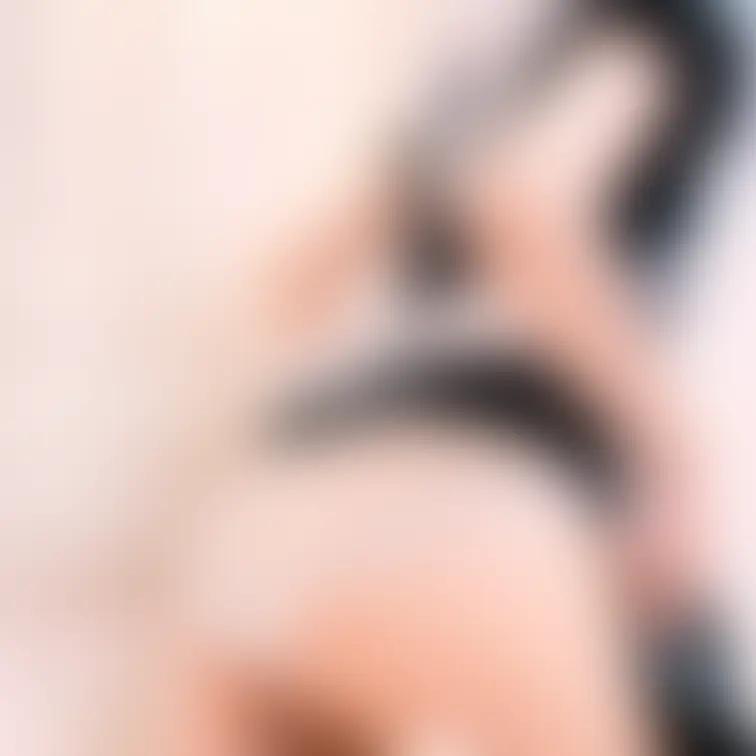 メイドたるもの下着は白です🤍でも、興奮して汚しちゃうの。。ご主人様ごめんなさい🥺💕