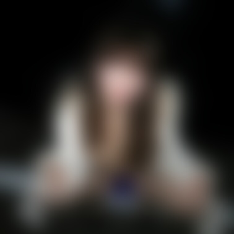 完全顔出しになります。
今後公開期限も設定予定ですので確実に保存されるようお願いします。