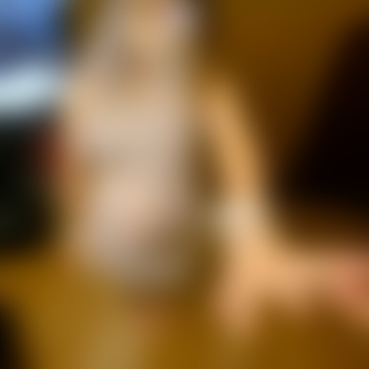 ギャル妊婦あいちゃん（臨月）の本編のサンプル画像です。

本編⇒ https://myfans.jp/posts/d