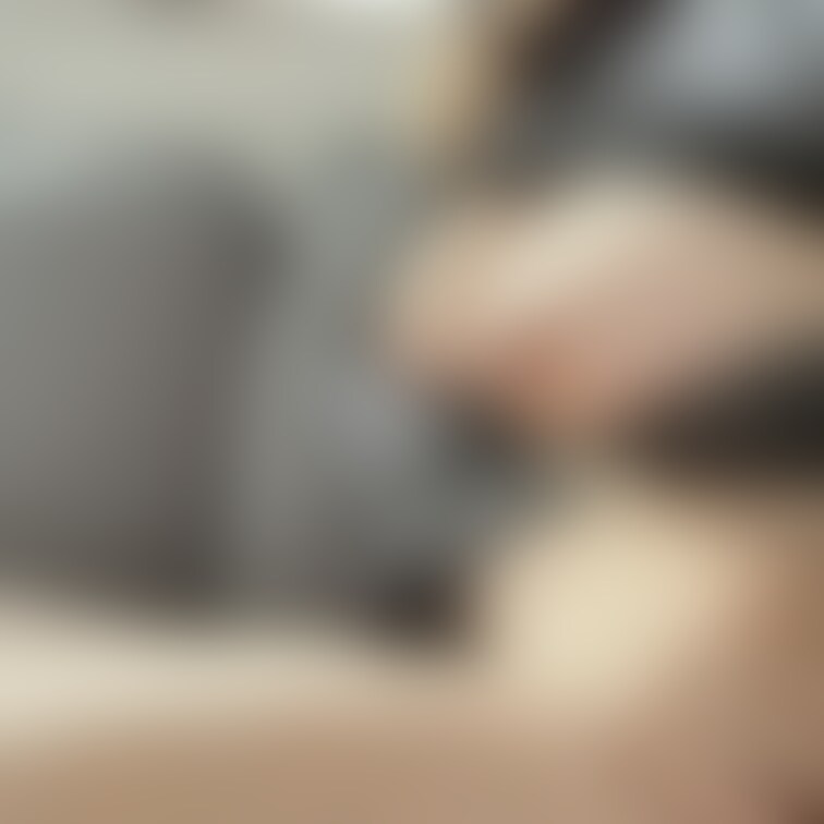 Miyabiです 

誰もいない日中に撮ってみました
自然な光の方が
綺麗に取れるかなと思って
お気に召しても