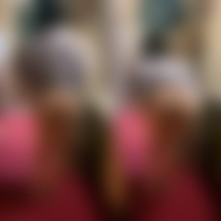 画像／2枚

とある旅館の廊下にて…
深夜1ぐらいに露出目的で徘徊していた時の写真です。。