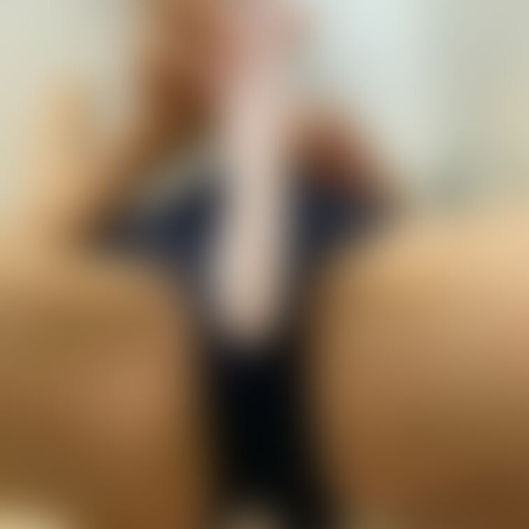 棒がないからバイブで代用中…
色々な角度で中を掻き混ぜて欲しいの❤

コメントやいいね頂戴🥺💦

amazon