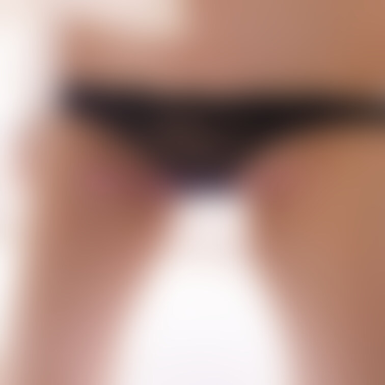 いやらしいやり取りした後は
いっぱい溢れちゃうの🥺💦
とろとろになってるあそこ💖
見てくれますか？