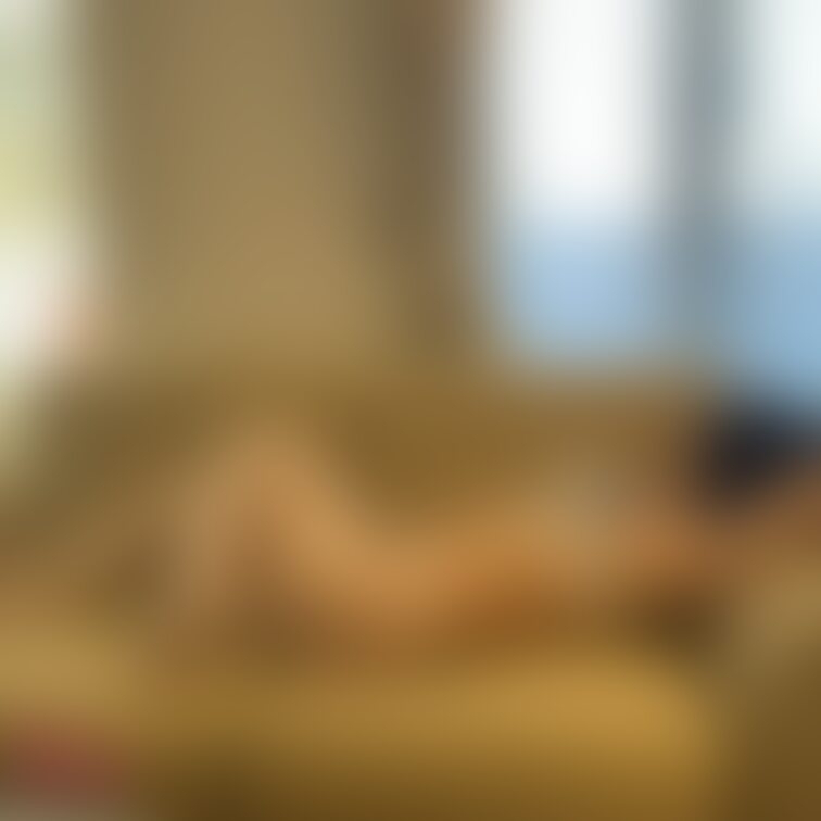 たまには❤️
まったりするのも良いよね〜☺️💕
ソファにゴロン🥰